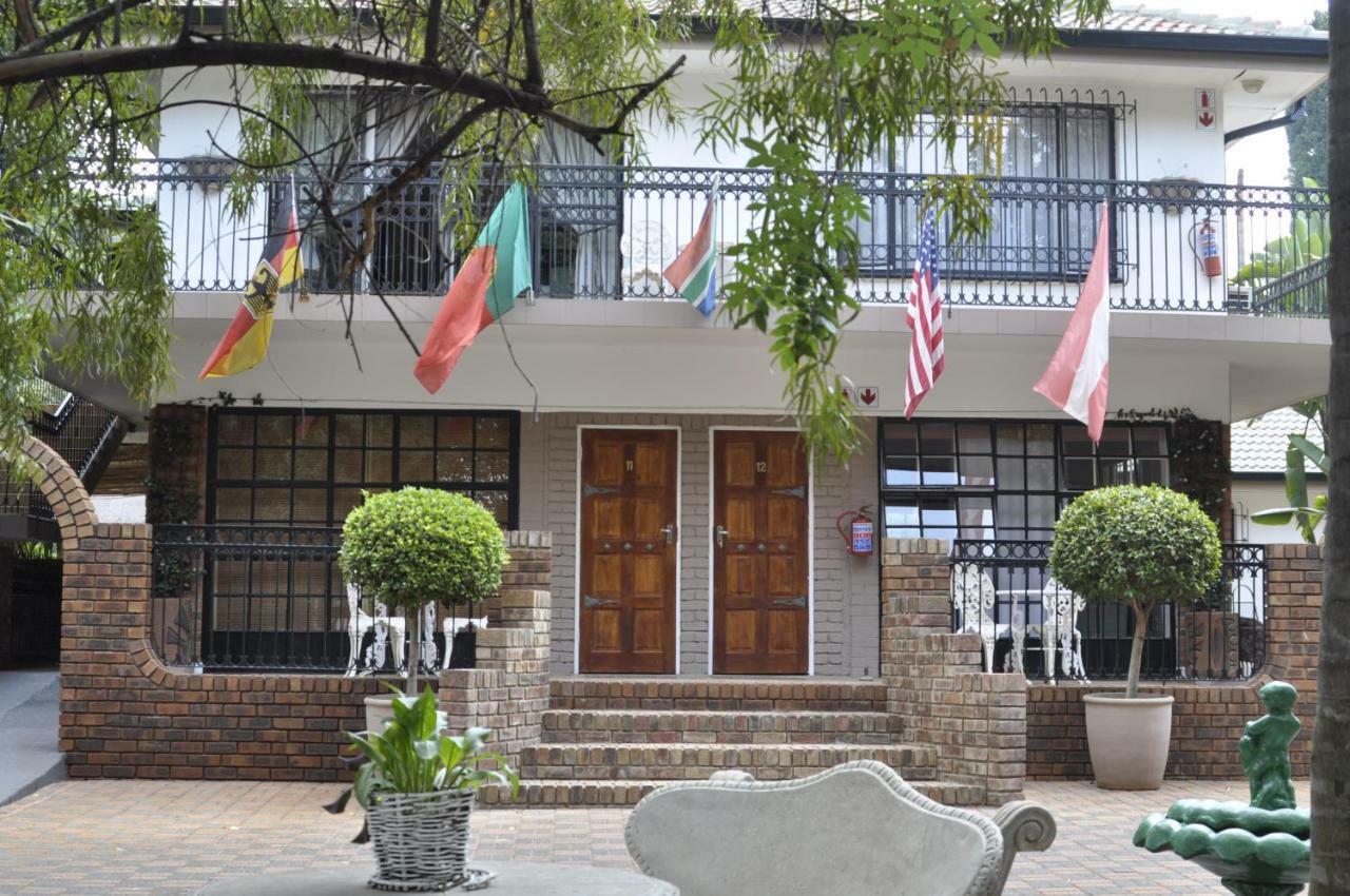 A Knights Rest Guesthouse Pretoria-Noord Dış mekan fotoğraf